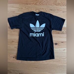 Adidas Miami black tee - medium